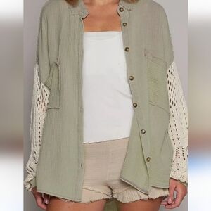 Sage oversized sweater sleeve button up size medium
